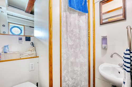 bathroom aboard MV Discovery to Alaska