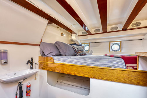 private cabin aboard MV Discovery to Alaska